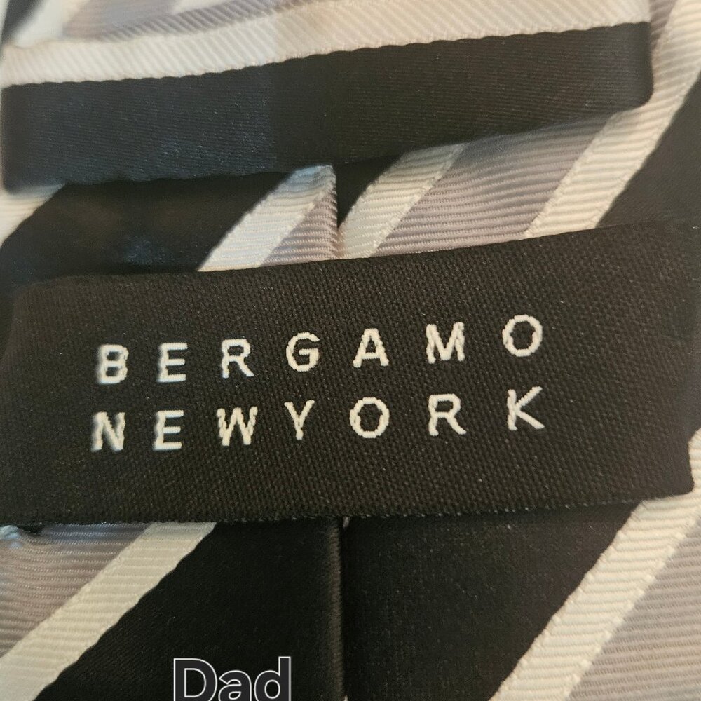 Bergamo New York neck tie